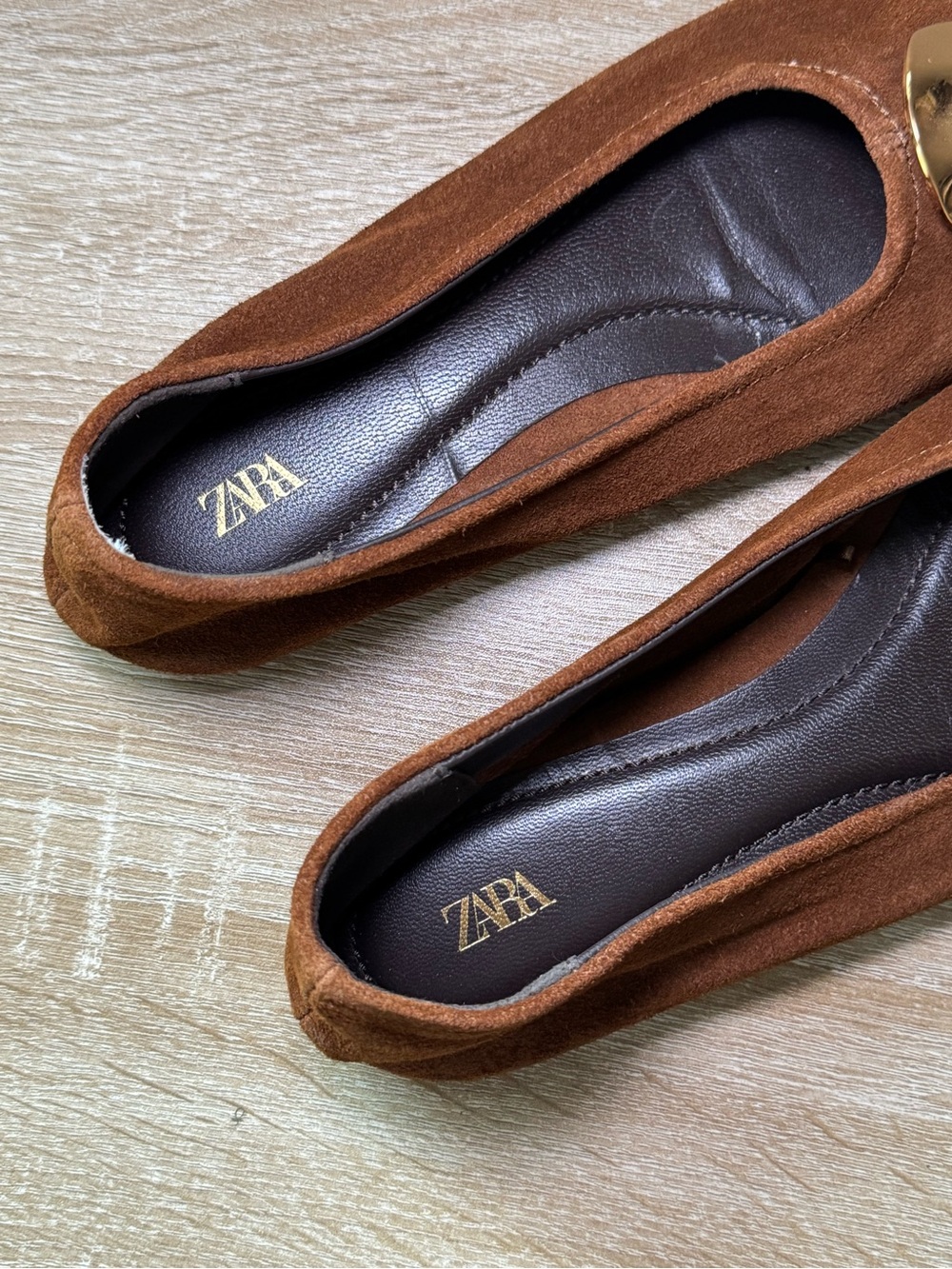 Zara leather & Suede Ballet Flats with Gold detail - Picture 6 of 10